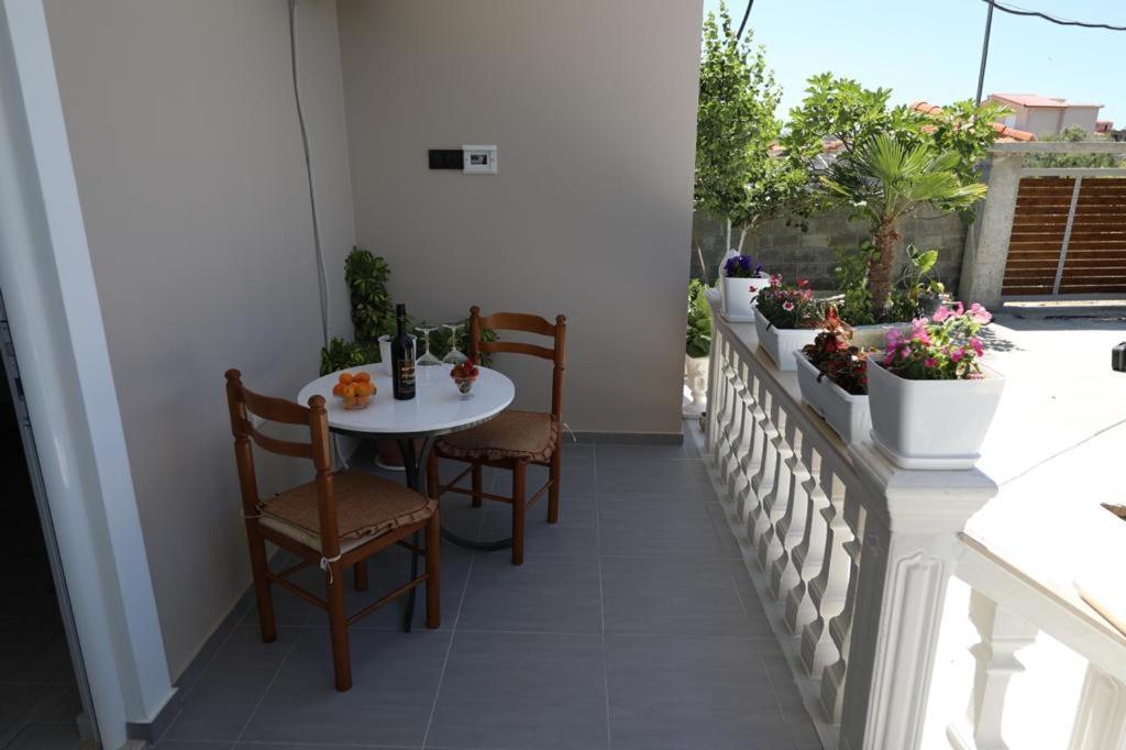 Guest House Narta Vlorë Eksteriør billede